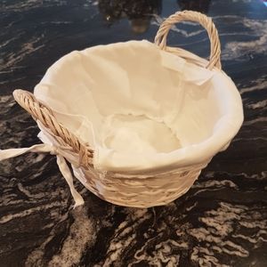 White Wicker Basket with Polyester Lining